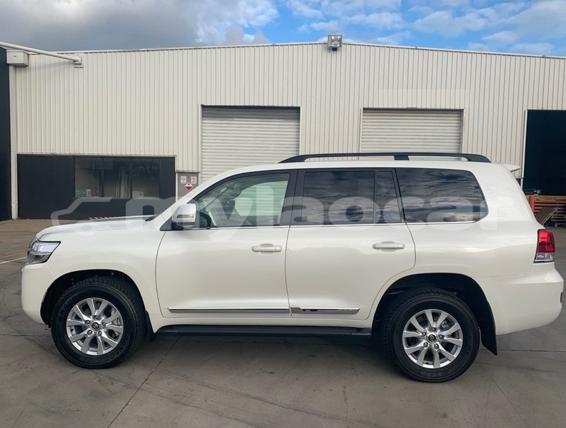 Big with watermark toyota land cruiser vientiane province vientiane 7515