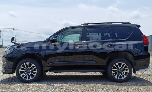Buy Used Toyota Land Cruiser Prado Black Car in Vientiane in Vientiane Province Buy Used Toyota Land Cruiser Prado Black Car in Vientiane in Vientiane Province
