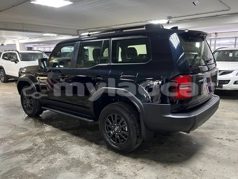 Big with watermark toyota land cruiser prado vientiane province vientiane 7522