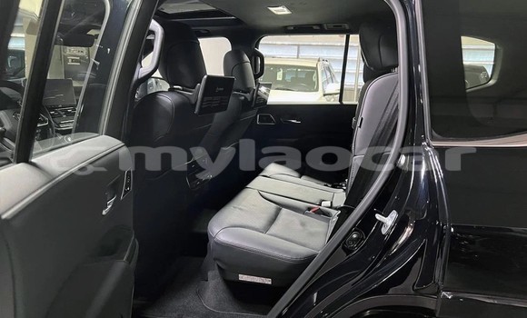 Buy Used Toyota Land Cruiser Black Car in Vientiane in Vientiane Province Buy Used Toyota Land Cruiser Black Car in Vientiane in Vientiane Province