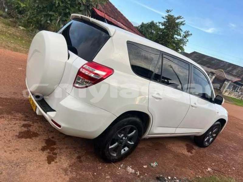 Big with watermark jeep cherokee vientiane province vientiane 7535