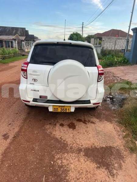 Big with watermark jeep cherokee vientiane province vientiane 7535
