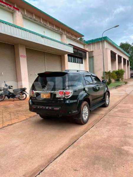 Big with watermark toyota fortuner vientiane province vientiane 7539