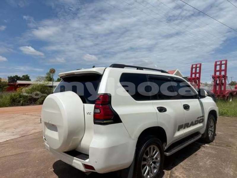Big with watermark toyota prado vientiane province vientiane 7540