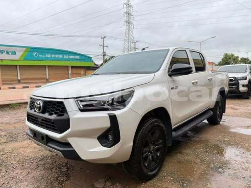Big with watermark toyota rav4 vientiane province vientiane 7541