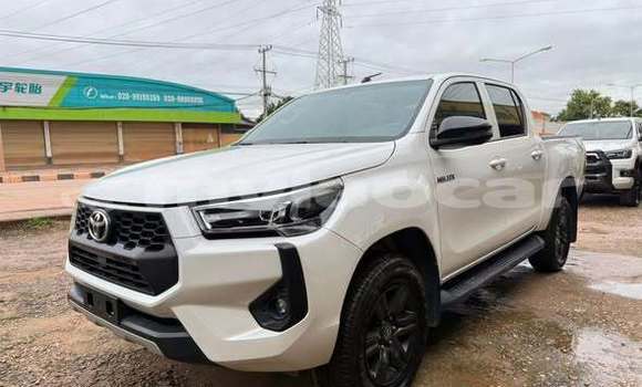 Buy Used Toyota RAV4 Other Car in Vientiane in Vientiane Province