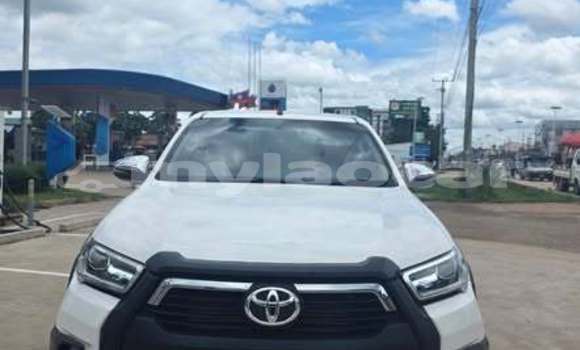 Buy Used Toyota Hilux Other Car in Vientiane in Vientiane Province Buy Used Toyota Hilux Other Car in Vientiane in Vientiane Province