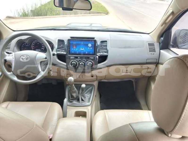 Big with watermark toyota vigo vientiane province vientiane 7547
