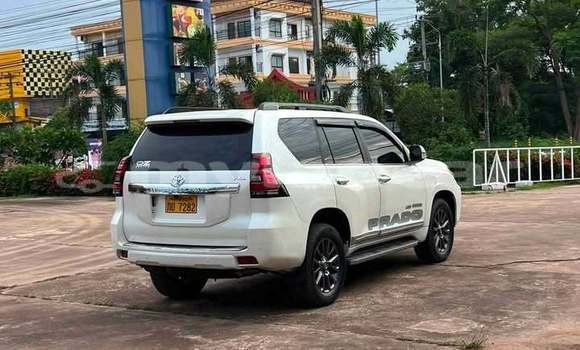 Buy Used Toyota Land Cruiser Prado Other Car in Vientiane in Vientiane Province Buy Used Toyota Land Cruiser Prado Other Car in Vientiane in Vientiane Province