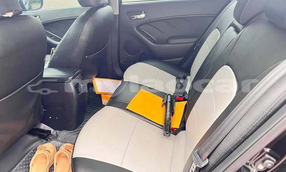 Buy Used Kia Cerato Black Car in Vientiane in Vientiane Province Buy Used Kia Cerato Black Car in Vientiane in Vientiane Province
