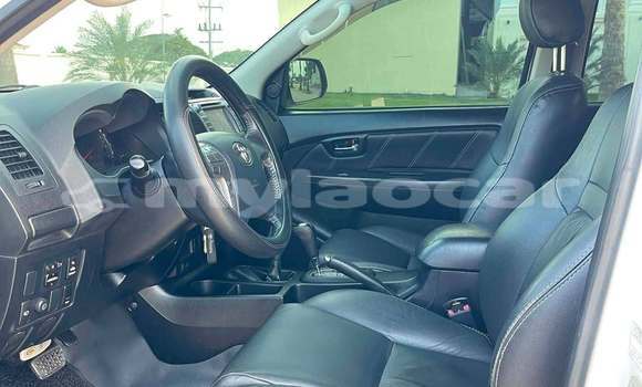 Buy Used Toyota Fortuner White Car in Vientiane in Vientiane Province Buy Used Toyota Fortuner White Car in Vientiane in Vientiane Province