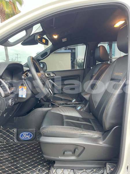 Big with watermark ford windstar vientiane province vientiane 7562