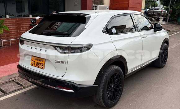 Buy Used Honda Edix White Car in Vientiane in Vientiane Province Buy Used Honda Edix White Car in Vientiane in Vientiane Province