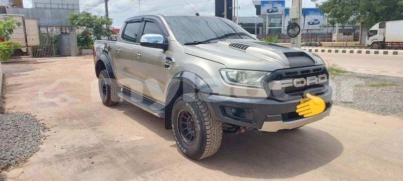 Big with watermark ford taurus x vientiane province vientiane 7568