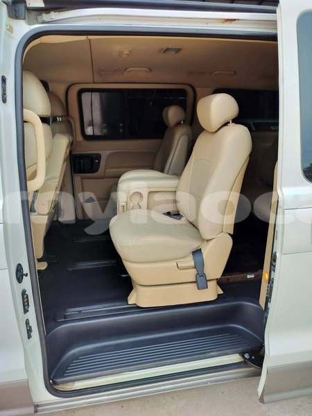 Big with watermark hyundai h1 vientiane province vientiane 7569