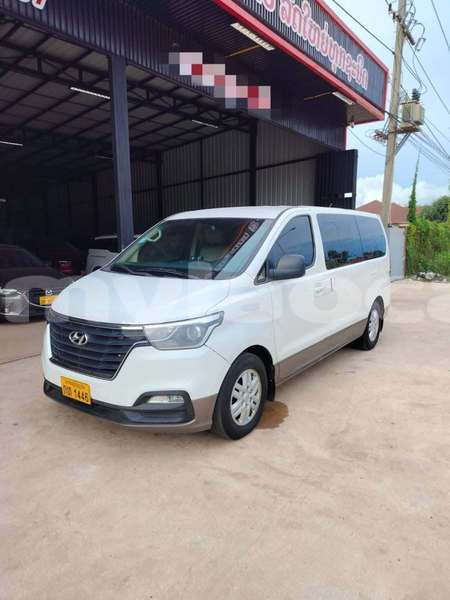 Big with watermark hyundai h1 vientiane province vientiane 7569