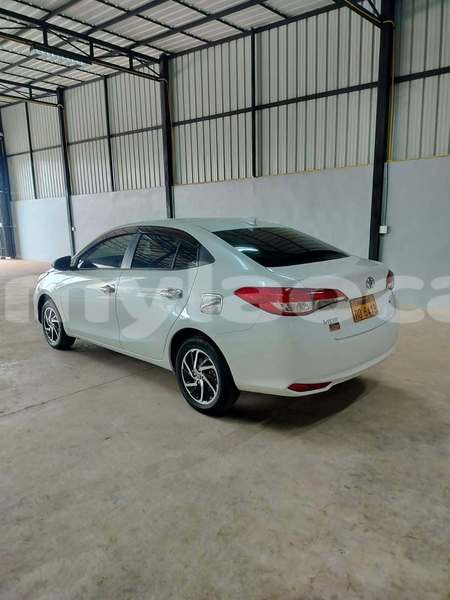 Big with watermark kia avella vientiane province vientiane 7570