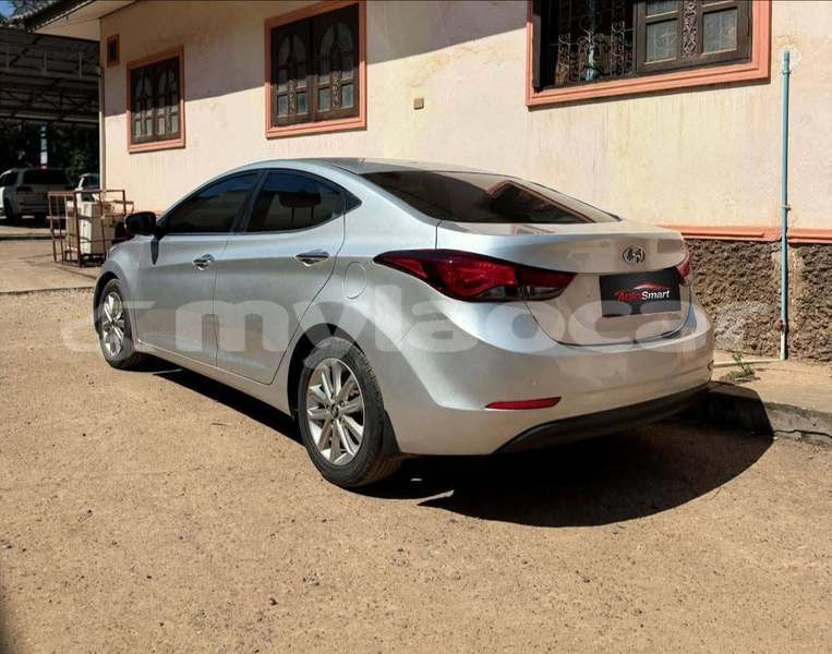 Big with watermark hyundai elantra vientiane province vientiane 7571