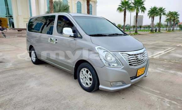 Buy Used Hyundai H1 Other Car in Vientiane in Vientiane Province