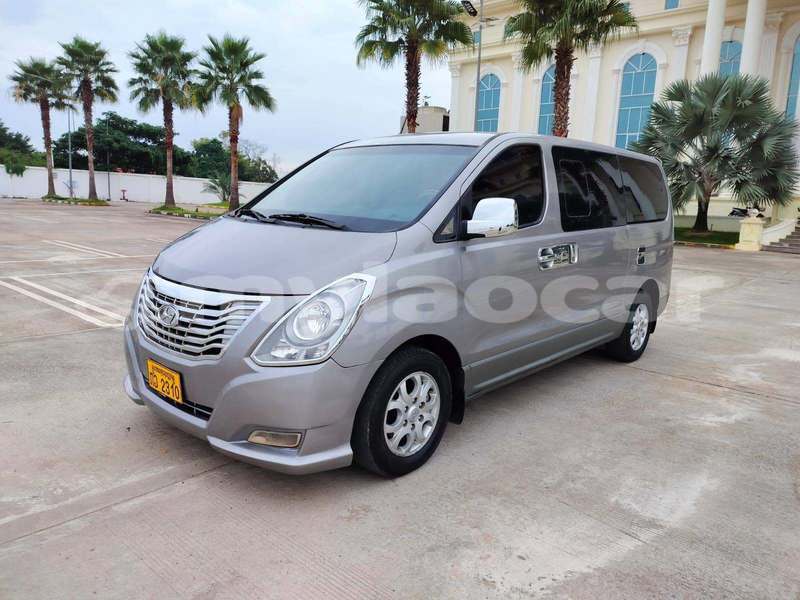 Big with watermark hyundai h1 vientiane province vientiane 7574