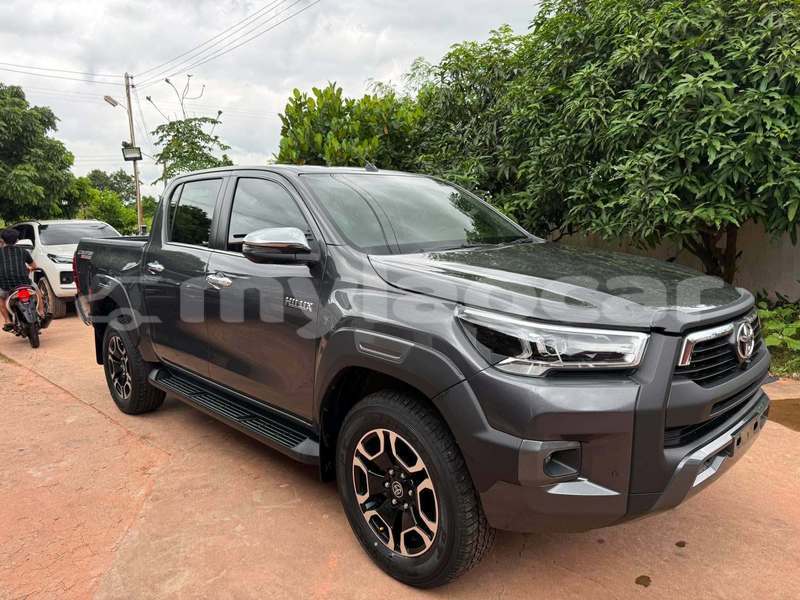 Big with watermark toyota hilux vientiane province vientiane 7577