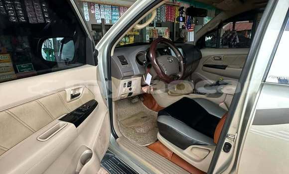 Buy Used Toyota Fortuner Other Car in Vientiane in Vientiane Province Buy Used Toyota Fortuner Other Car in Vientiane in Vientiane Province