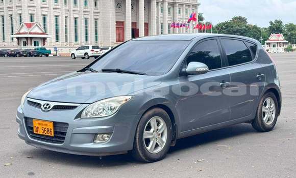 Buy Used Hyundai i30 Other Car in Vientiane in Vientiane Province