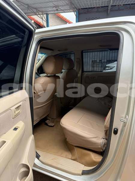 Big with watermark toyota hilux vientiane province vientiane 7598