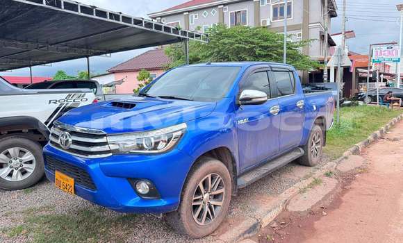 Buy Used Toyota Hiluxe Revo Blue Car in Vientiane in Vientiane Province
