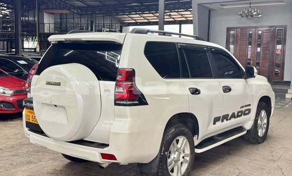 ຊື້ ໃຊ້ແລ້ວ Toyota Prado White ລົດ ໃນ Vientiane ໃນ Vientiane Province ຊື້ ໃຊ້ແລ້ວ Toyota Prado White ລົດ ໃນ Vientiane ໃນ Vientiane Province