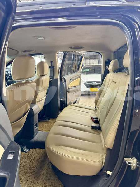 Big with watermark toyota hilux vientiane province vientiane 7609