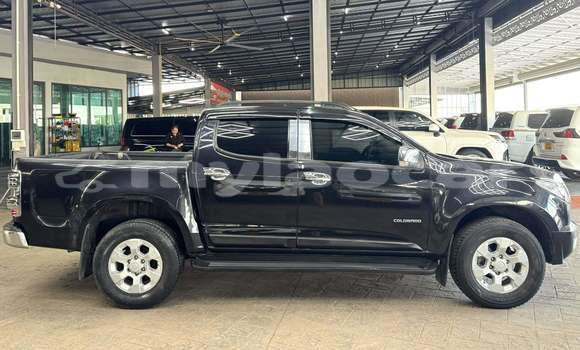Buy Used Toyota Hilux Black Car in Vientiane in Vientiane Province Buy Used Toyota Hilux Black Car in Vientiane in Vientiane Province
