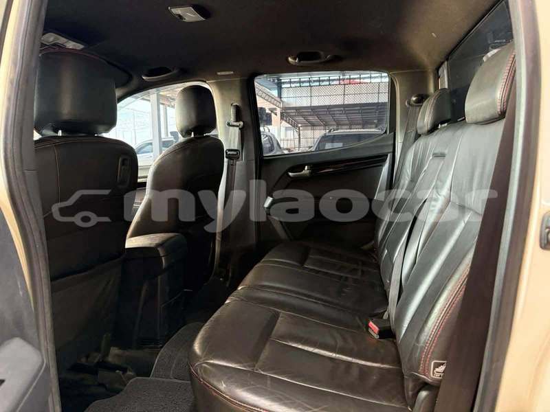 Big with watermark isuzu d max vientiane province vientiane 7612