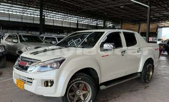 Buy Used Isuzu DโMAX White Car in Vientiane in Vientiane Province Buy Used Isuzu DโMAX White Car in Vientiane in Vientiane Province