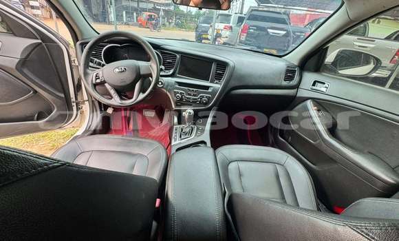 Buy Used Kia K5 White Car in Vientiane in Vientiane Province Buy Used Kia K5 White Car in Vientiane in Vientiane Province