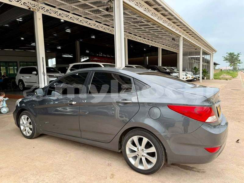 Big with watermark hyundai accent vientiane province vientiane 7616