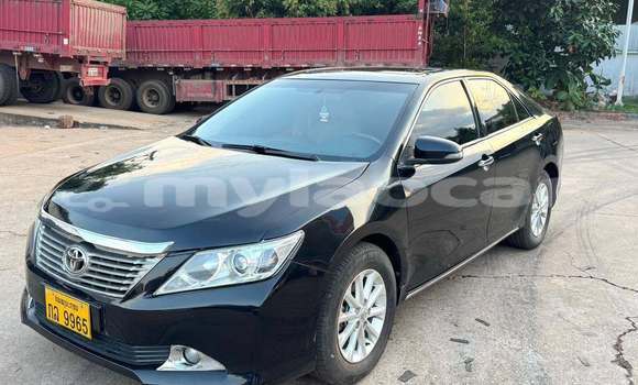 Buy Used Toyota Camry Black Car in Vientiane in Vientiane Province Buy Used Toyota Camry Black Car in Vientiane in Vientiane Province