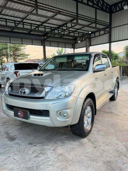 Big with watermark toyota vigo vientiane province vientiane 7621