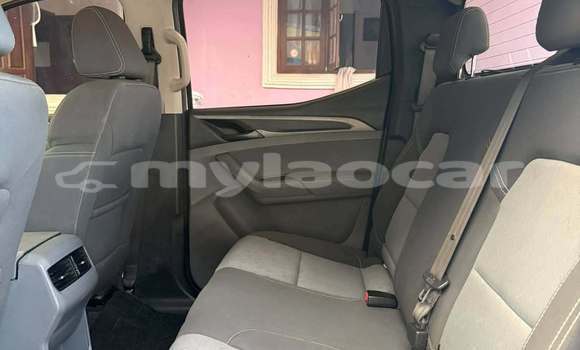 Buy Used MG 5 White Car in Vientiane in Vientiane Province Buy Used MG 5 White Car in Vientiane in Vientiane Province