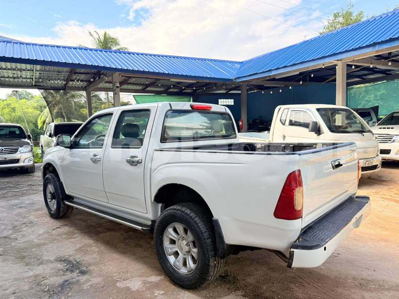 Big with watermark toyota hilux vientiane province vientiane 7627