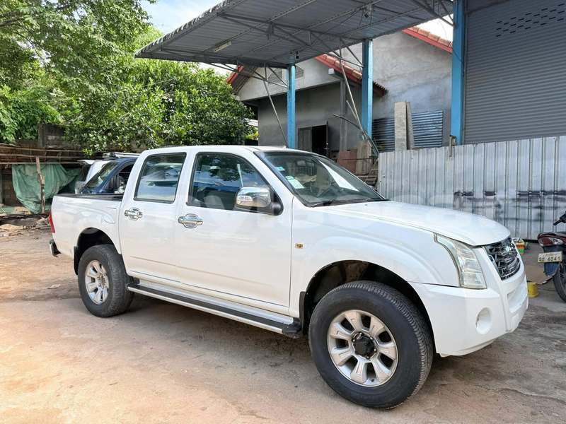 Big with watermark toyota hilux vientiane province vientiane 7627