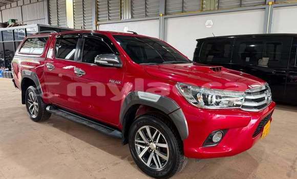 Buy Used Toyota LiteAce Red Car in Vientiane in Vientiane Province Buy Used Toyota LiteAce Red Car in Vientiane in Vientiane Province