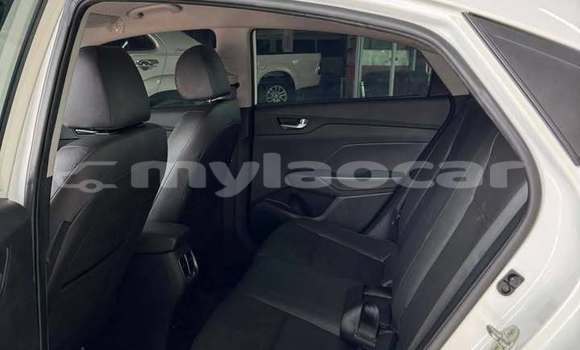 Buy Used Hyundai Accent White Car in Vientiane in Vientiane Province Buy Used Hyundai Accent White Car in Vientiane in Vientiane Province