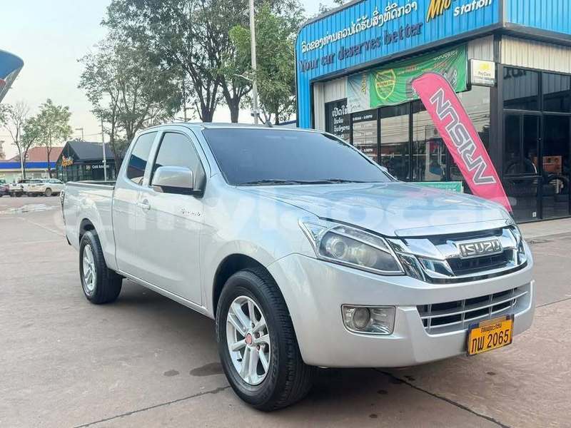 Big with watermark isuzu d max vientiane province vientiane 7645