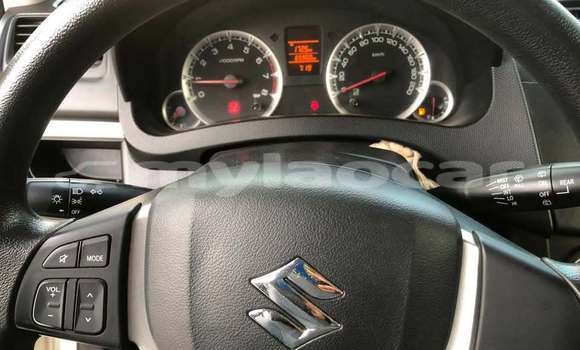Buy Used Suzuki Swift White Car in Vientiane in Vientiane Province Buy Used Suzuki Swift White Car in Vientiane in Vientiane Province