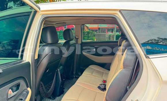 Buy Used Nissan Frontier Black Car in Import - Dubai in Attapeu Province Buy Used Nissan Frontier Black Car in Import - Dubai in Attapeu Province