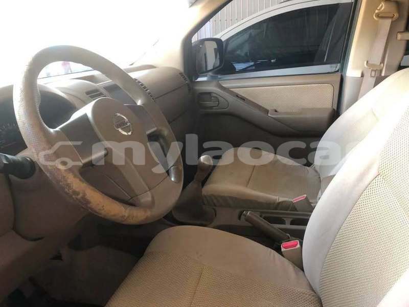 Big with watermark nissan frontier vientiane province vientiane 7652