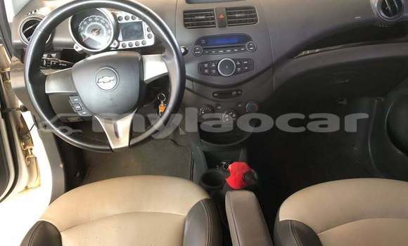 Buy Used Chevrolet S-10 Pickup White Car in Vientiane in Vientiane Province Buy Used Chevrolet S-10 Pickup White Car in Vientiane in Vientiane Province