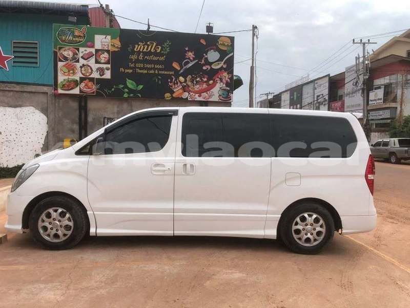 Big with watermark hyundai starex vientiane province vientiane 7660