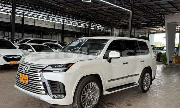 Buy Used Lexus LX 570 White Car in Vientiane in Vientiane Province